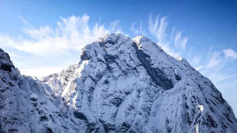 Ile czasu zajmuje wejście na Giewont? Sprawdź, co wpływa na czas!