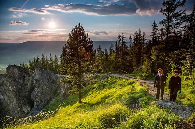 Jakie mamy góry w Polsce? Odkryj najpiękniejsze pasma górskie